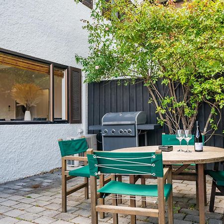 Town Centre Location With Stunning View - Unit 8 Queenstown Exterior foto