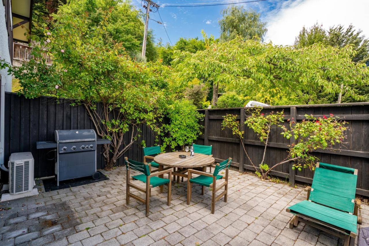 Town Centre Location With Stunning View - Unit 8 Queenstown Exterior foto